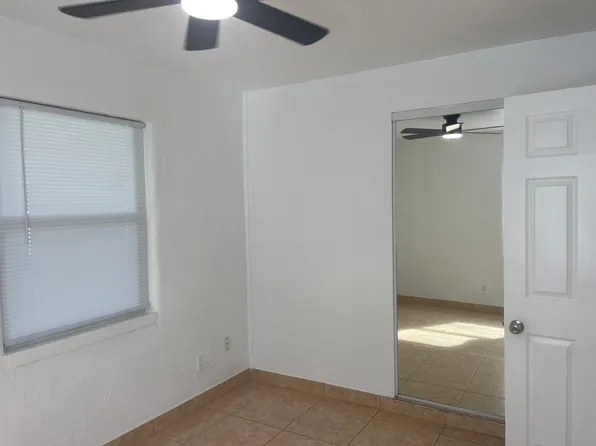 6786 Brandemere Rd N, Jacksonville, FL 32211