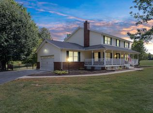 3138 Parkside Dr, Batavia, OH 45103