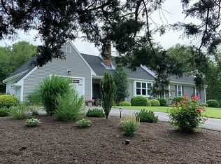 83 Button Wood Ln, Barnstable, MA 02630