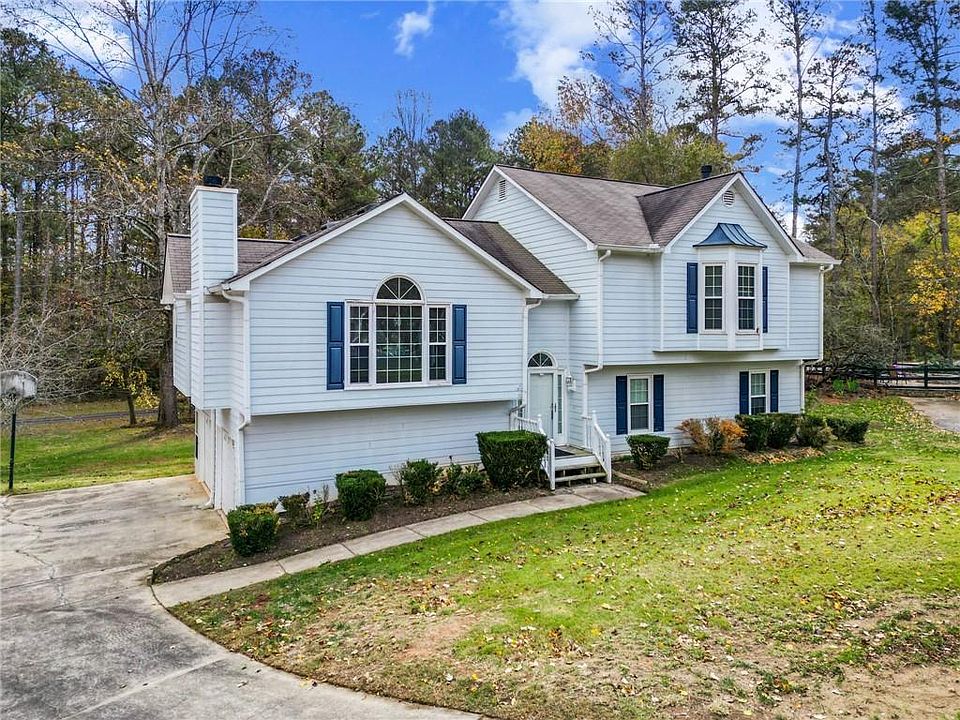 1st image of 3916 Marguerite Dr NW