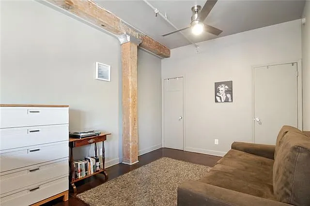 1111 S Peters St #202 — Photo 6