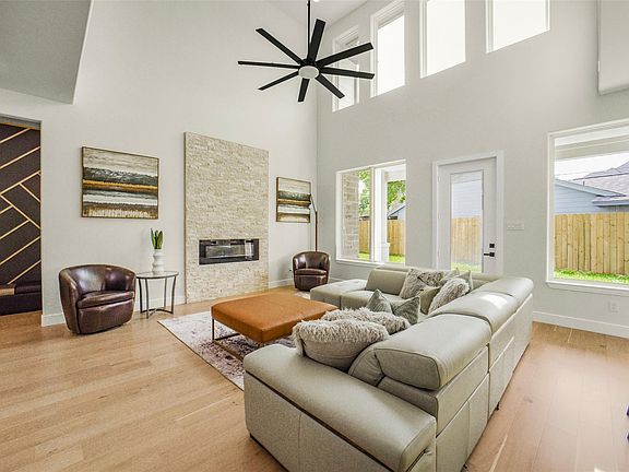 3rd image of 2021 Marnel Rd