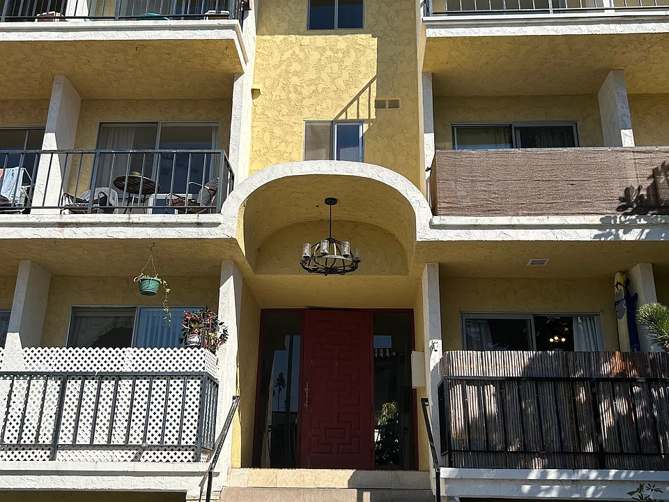 Huntington Villas, LLC & LP