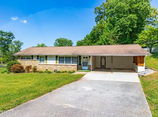 4619 Tanglewood Rd, Knoxville, TN 37912