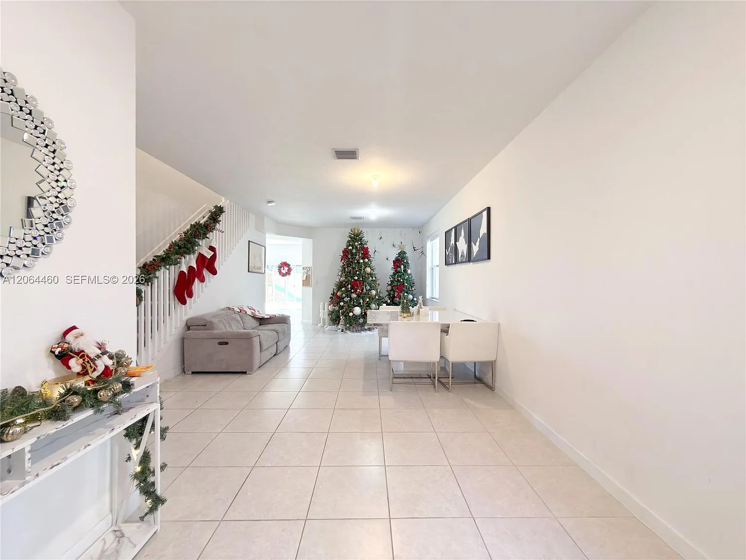 Keys Gate Residential — Photo 2