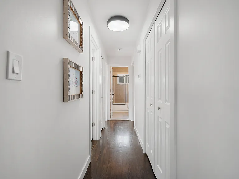 2128 Garfield St — Photo 12