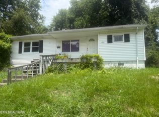108 Jasper Ln, Oak Ridge, TN 37830