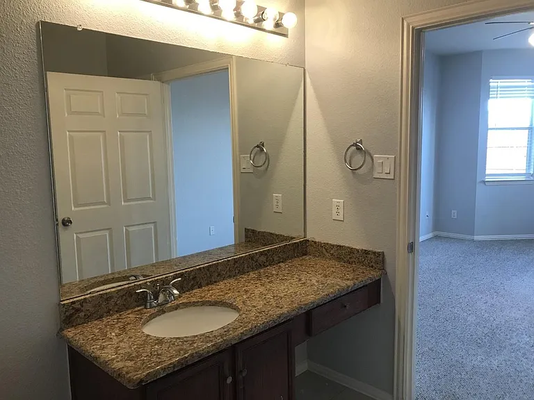 14508 Eaglemont Dr — Photo 11