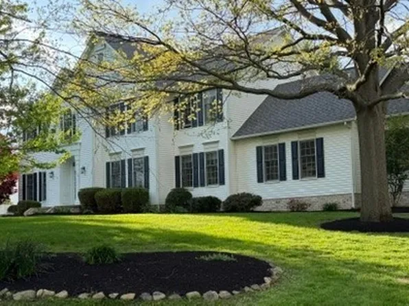 735 Jamestown Ct, Hudson, OH 44236