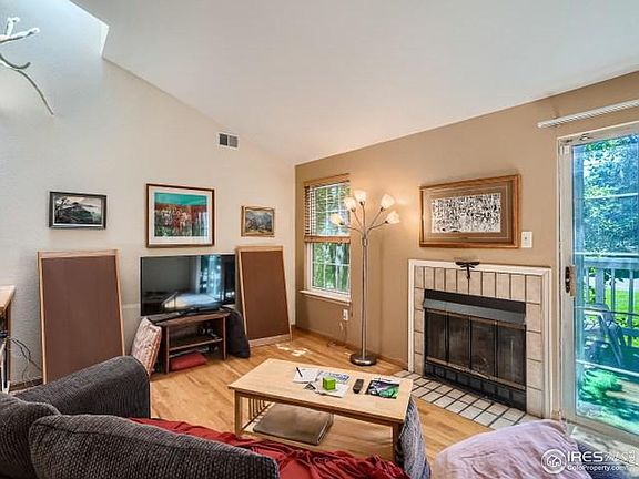 2nd image of 2002 Sunridge Cir