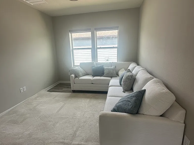 Monroe Meadows Dr — Photo 4