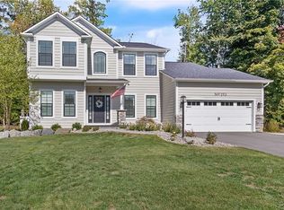 193 Giddings Trl, Lysander, NY