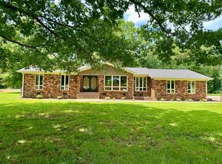 808 W Main St, Adamsville, TN 38310