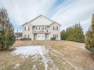 211 Commons Ln, Saugerties, NY 12477