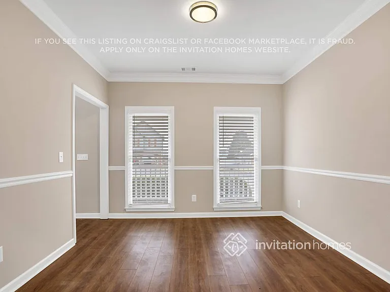 5504 Millers Creek Dr — Photo 10