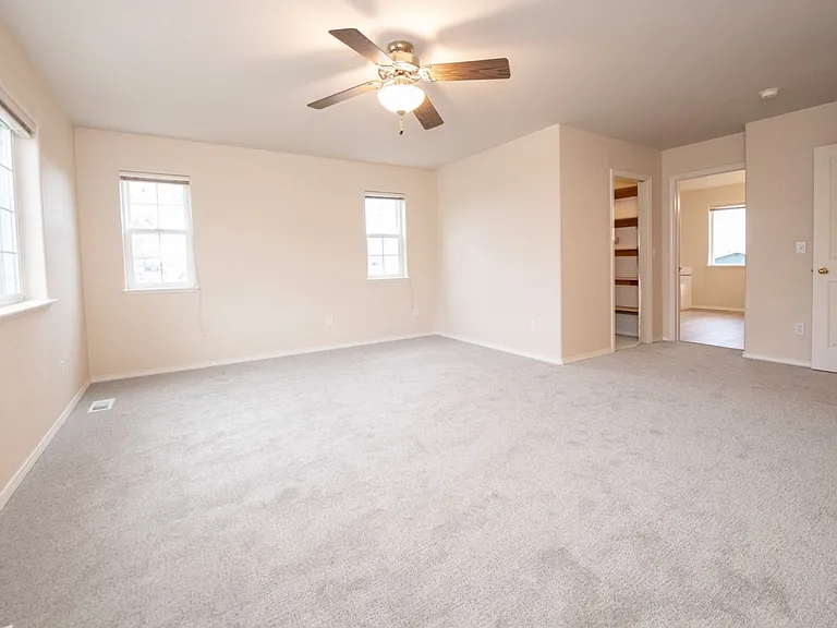 5423 Cape Seville Dr — Photo 18