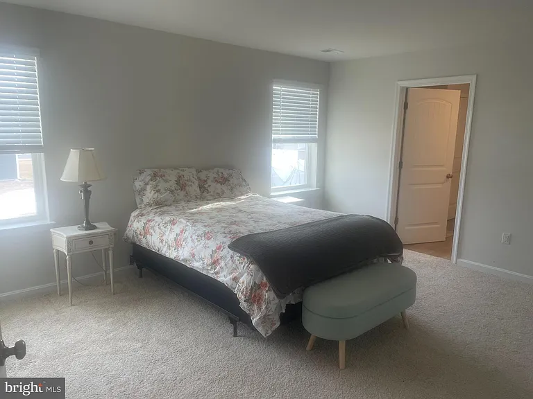 22140 Shorebird Way — Photo 5