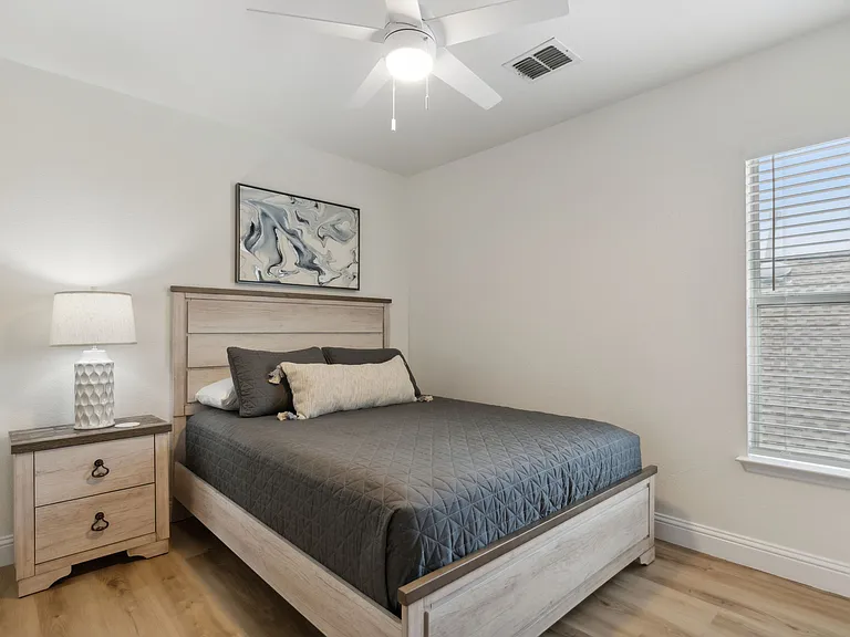 8824 Tyler Dr — Photo 16