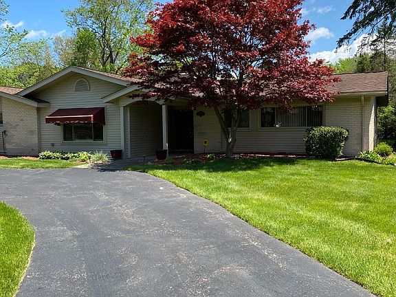 5th image of 5791 Burnham Rd
