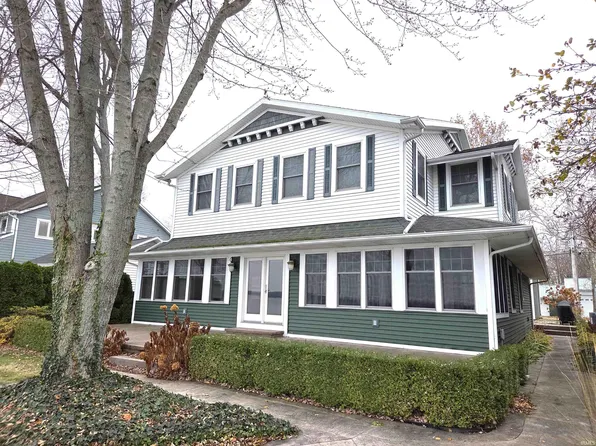 6592 E Waco Dr, Syracuse, IN 46567