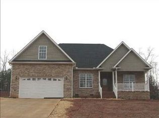 440 Abberly Ln, Boiling Springs, SC 29316
