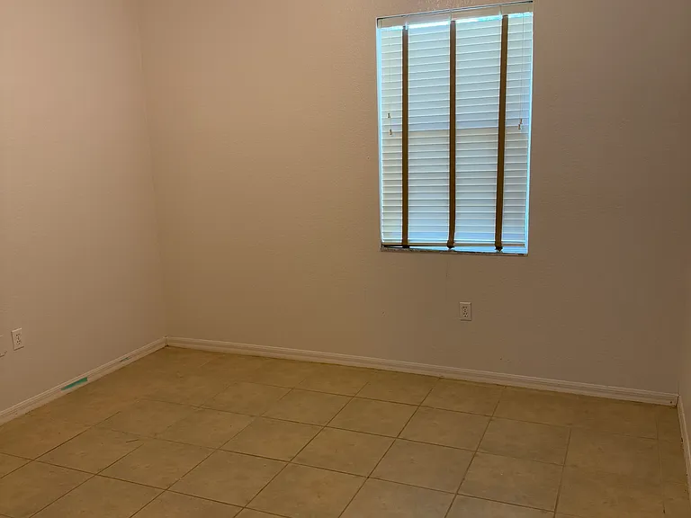 8013 SW 134th Loop — Photo 14