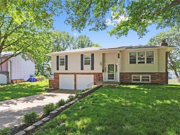 9611 W 56th Ter, Merriam, KS 66203