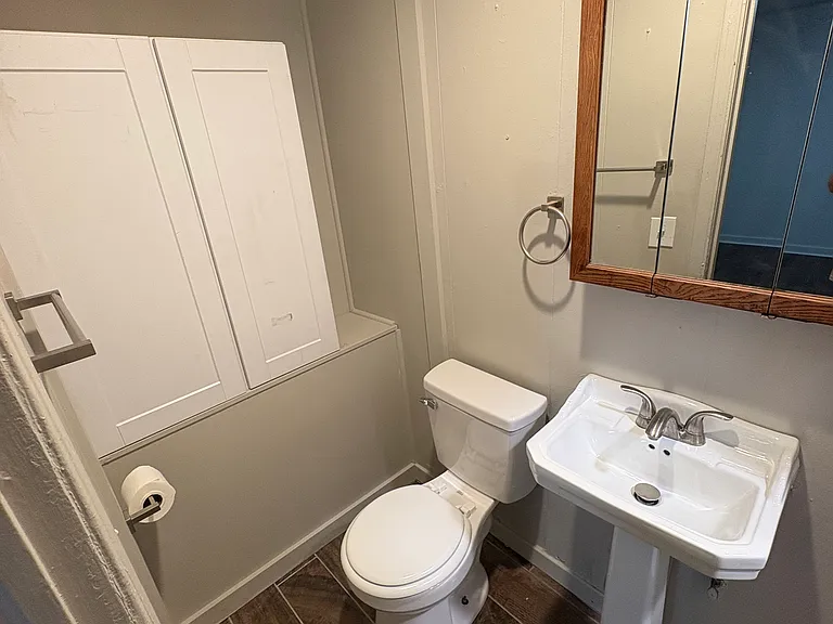 309 S Oak St #309 — Photo 6
