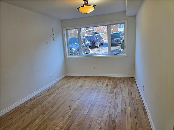 2nd image of 3461 Russell Pl