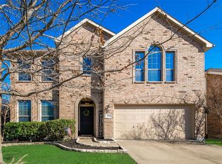 712 Hickory Ln, Fate, TX 75087