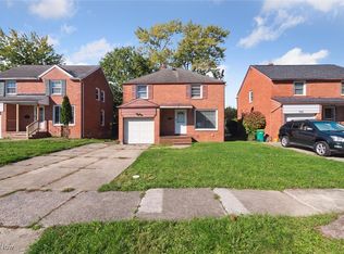 5058 Thomas St, Maple Heights, OH 44137