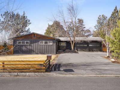 1199 SW Canyon Dr, Redmond, OR, 97756