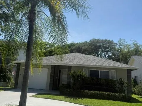 201 Del Rio Boulevard, Boca Raton, FL 33432