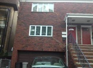 323 Gorge Rd, Cliffside Park, NJ 07010