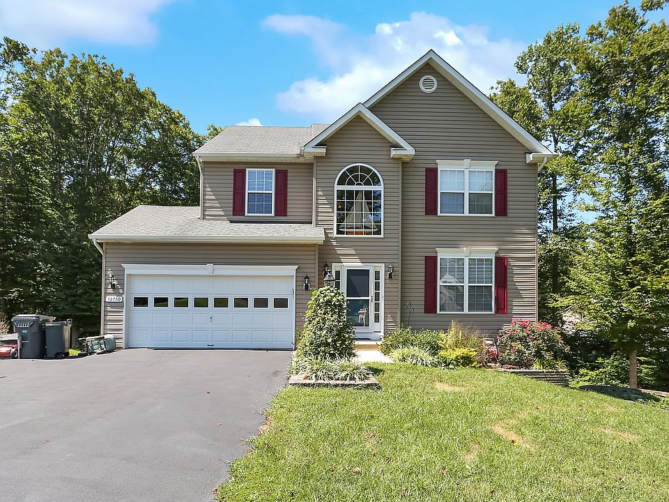 1st image of 42760 Remington Ct
