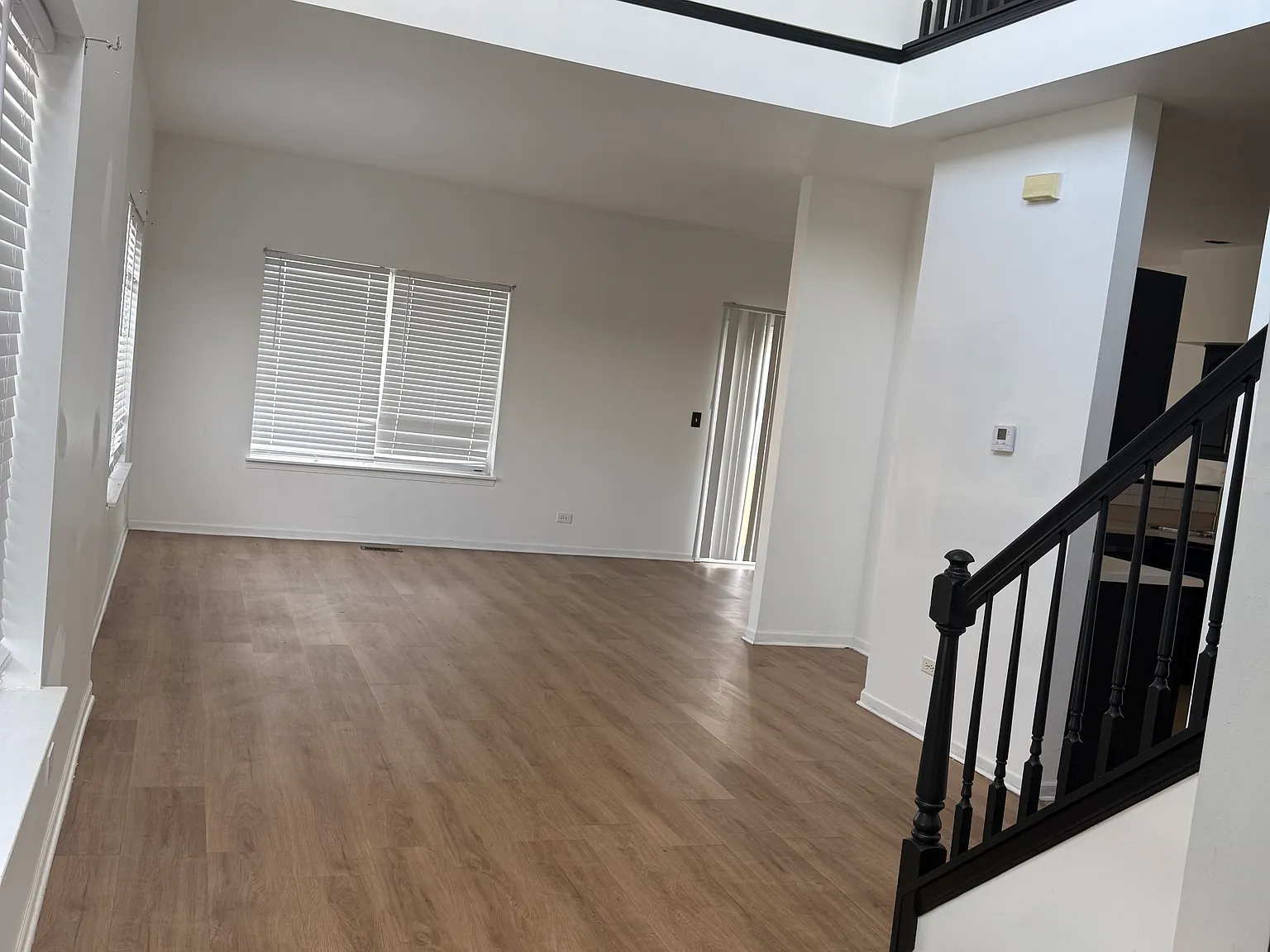3 bed, 2.5 bath, 1525 sqft, $2,950 — Photo 3