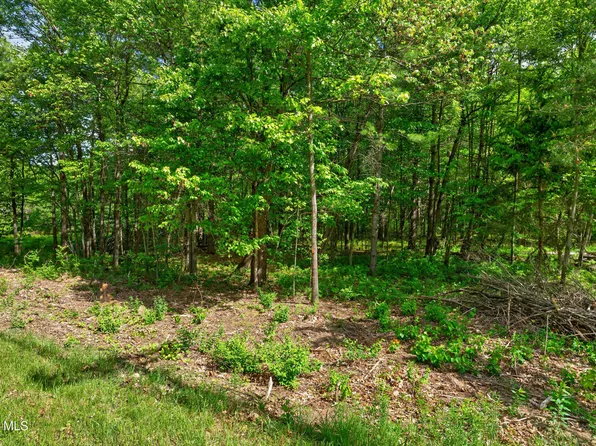 L1 27.11 Ruggles Road, Saratoga, NY 12831