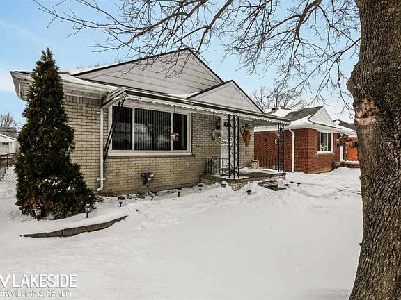 3rd image of 26309 Ursuline St