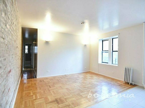 3rd image of 580 Saint Nicholas Ave APT 2J