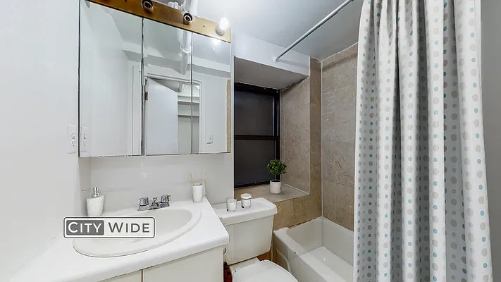 Rented by City Wide Apartments | media 41