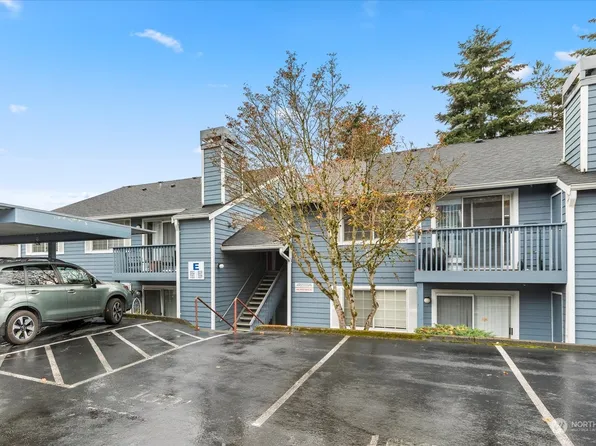 16817 Larch Way #E208, Lynnwood, WA 98037