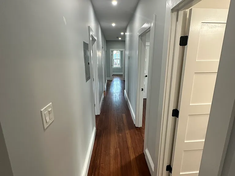 20 Floyd St #3 — Photo 9