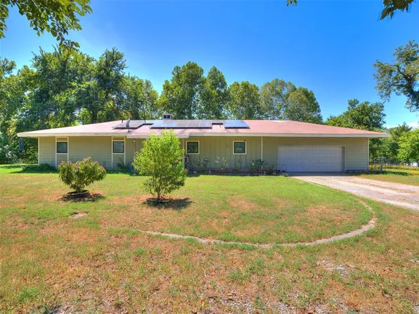 82 Buck Creek Trl, Bartlesville, OK 74003