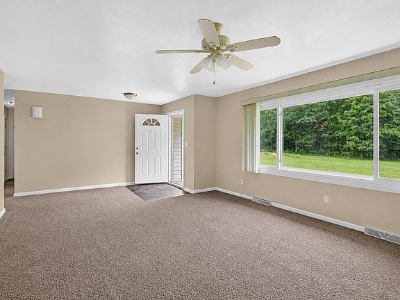 4th image of 7836 Cuff Rd