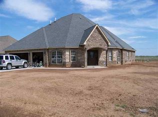 124 Sandy Trail Cir, Lawton, OK 73505