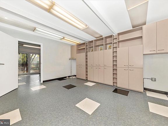 3rd image of 9309 Old Georgetown Rd