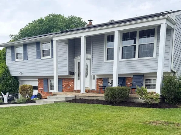 2104 Triandos Dr, Lutherville Timonium, MD 21093