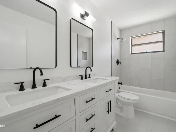 2338 BLOSSOM RIDGE Drive N, Jacksonville, FL 32218