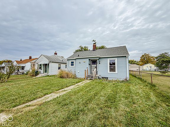 2nd image of 4548 Young Ave