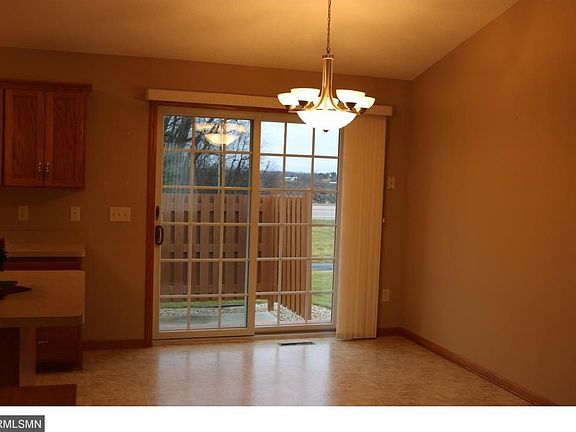 4th image of 1210 Olivia St SE